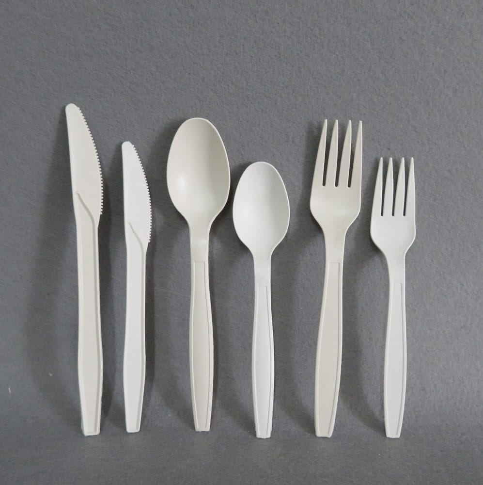 thumbnail image 2 of Wholesale Biodegradable Disposable Cornstarch Cutlery Plastic Spoon Knife Fork Cutlery Set 2 of 9