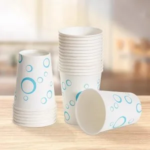 Tazas de café desechables con tapa