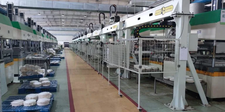 moldagem de pasta de papel