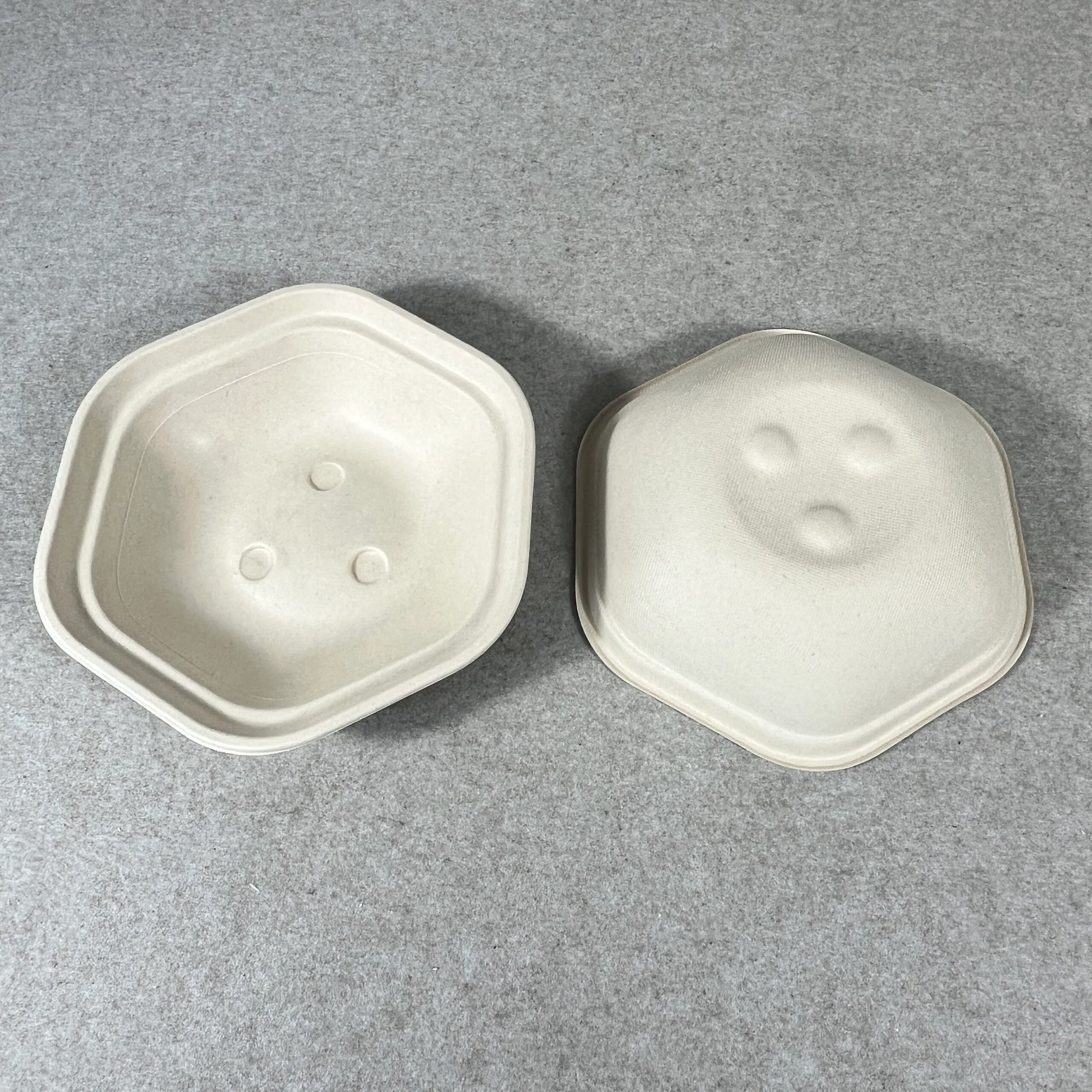 Sugarcane bagasse fiber pulp material used in compostable poke bowls