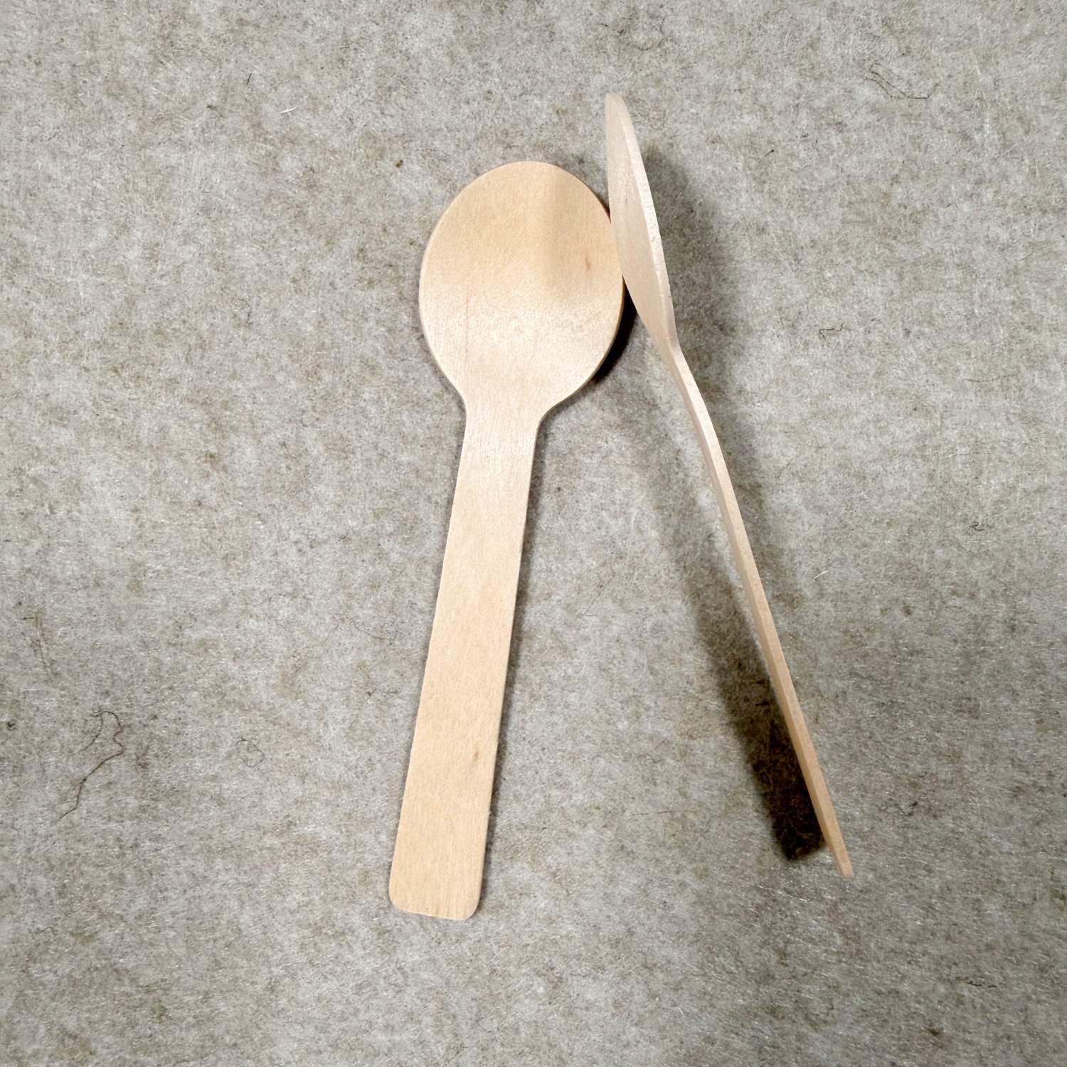 Gladde rand houten dessertlepel voor eenmalig gebruik