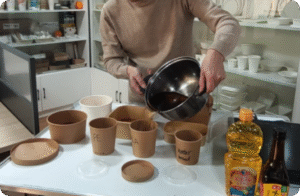 Bioleader® kraft and paper bowls high-temperature, oil, and water resistance test