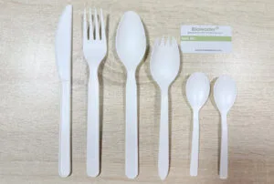 Bioleader high-performance CPLA cutlery set designed for heat resistance up to 120°C, fully compliant with China NHC 2026 Announcement No. 1 and EU 10/2011 food-contact standards.