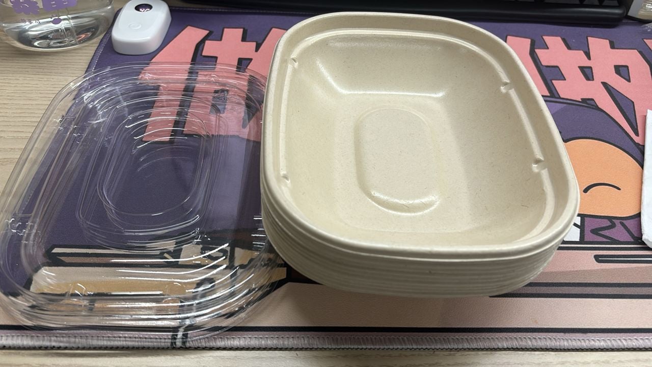 taças de bagaço com laminação de película PLA