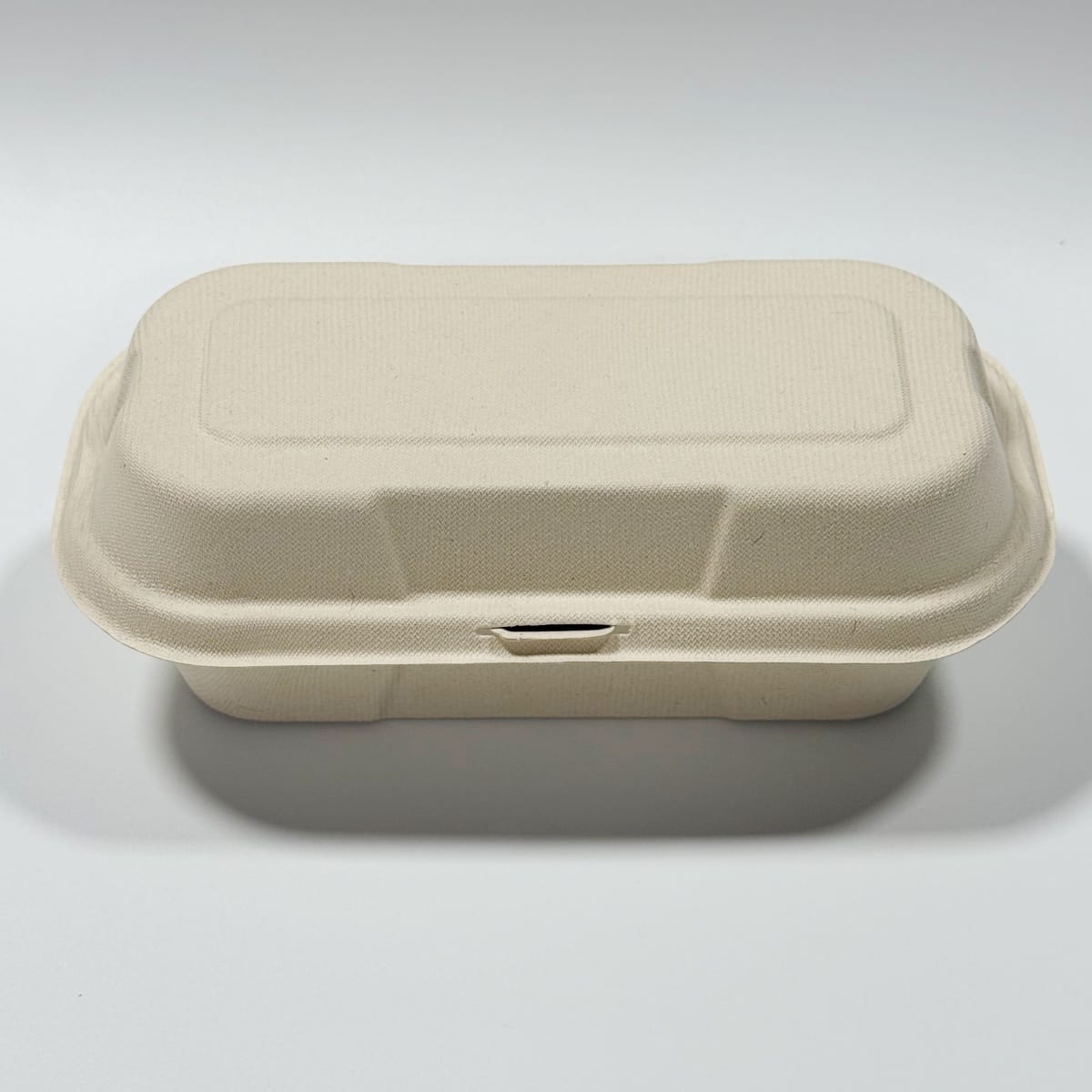 Eco-friendly bakery packaging sugarcane puff pastry clamshell box for cafés and dessert shops